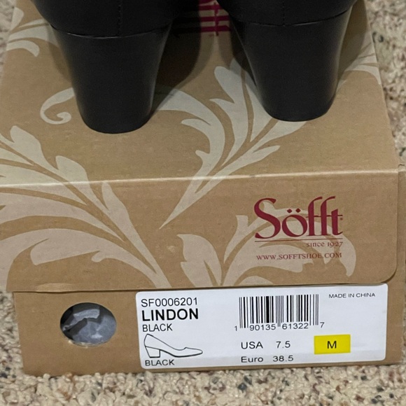 Women's Black Comfort Shoes - Picture 3 of 4